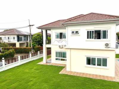 Special discount 1 MB!! Brand new 2 storey 5 bed pool villa mabprachan