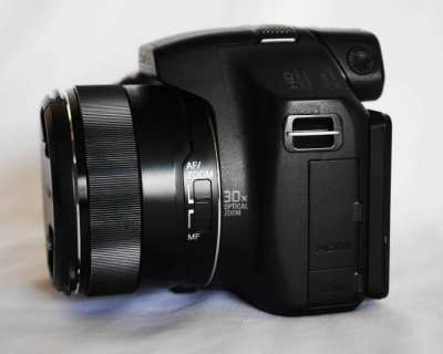 Sony HX200V Camera with Carl Zeiss® Vario-Sonnar f2.8 lens, GPS