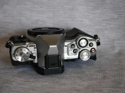 Olympus OM-D E-M5 Mark II Digital Camera Black Silver Body in Box