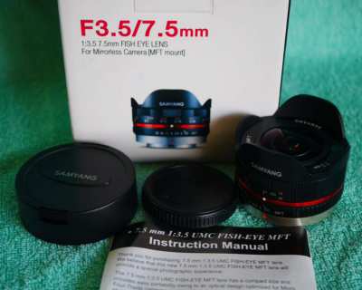Samyang 7.5mm f/3.5 UMC Fisheye for Micro M4/3 in Box