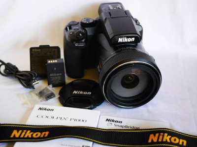 Nikon P1000 125x Zoom (24-3000mm), EVF, Wi-Fi, Bluetooth, 4K,  RAW