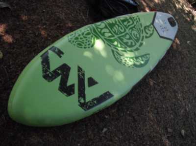 SUP INFLATABLE THRIVES AQUAMARINA 9'9 with paddle and accessories