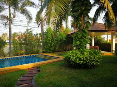 Lovely corner plot pool villa for rent