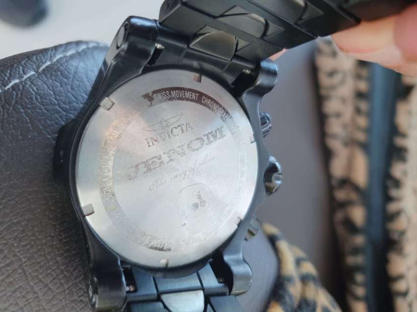 腕時計　インビクタメンリザーブヴェノムキングコブラスイスクロノグラフシルバーウォッチinvicta men reserve venom king cobra swiss mvt chronograph silver 1000m wr watch