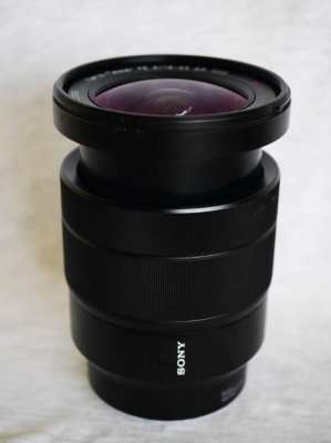 Sony Carl Zeiss Vario-Tessar T* FE 16-35mm f/4 ZA OSS Full Frame Black