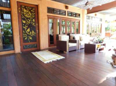 Best Price 3 Story Thai-Bali style Pool Villa