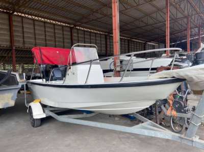 16ft Fiberglass boat | Yamaha 60 HP 2 Stroke
