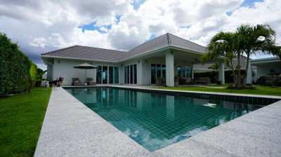 Luxury designer pool villa Hua hin for sale