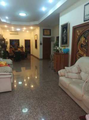 Very nice surpriced  house for sale