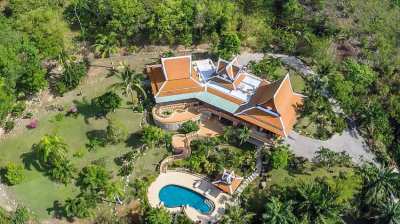 Sea view villa for sale in Layan
