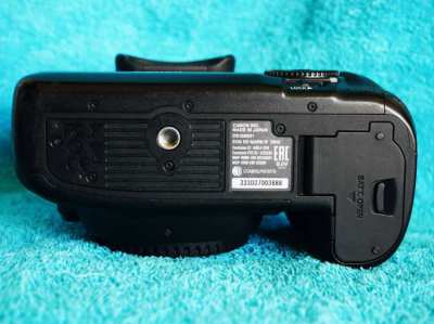 Canon EOS 5D Mark IV 30.4MP Professional FF DSLR Body in Box