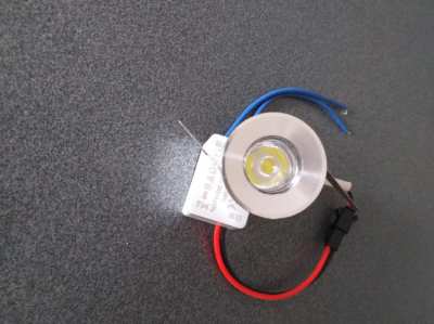 LED SPOTLIGHT WITH DRIVER 1 W  (71 of them and each with driver)