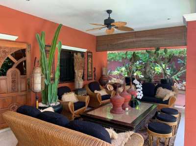 Villa Thai/Balinese with swimming pool  for sale