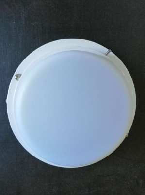 White 12Vdc round ceiling light with switch 
