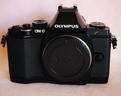 Olympus OM-D E-M5 Digital Camera Black Body, OMD EM5 O-MD EM-5