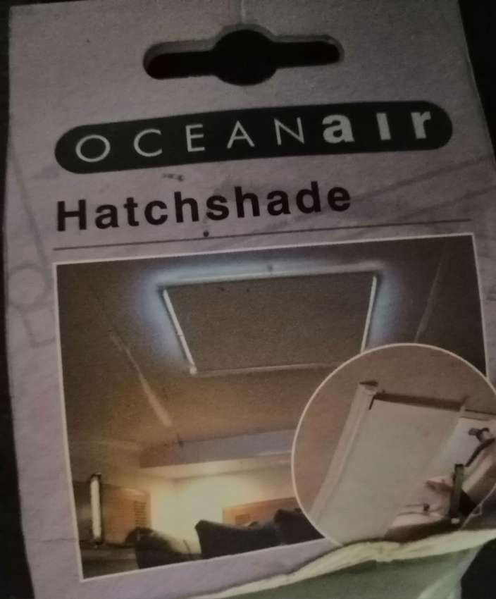 Oceanair Skyshade Hatchshade 750 .( reduced )