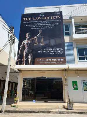 Legal service in Bangkok by English speaking lawyer.