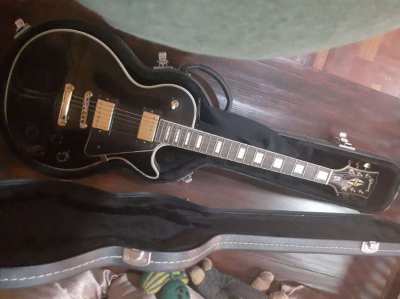 Les Paul Black, Made in China, Great Sound, Quality Hard Case