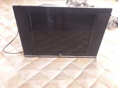 Lcd 19 inch tv
