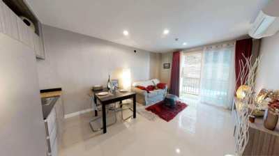 Cosy furnished condo with open view and large blacony