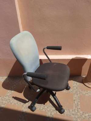 Office chair       ( made in germany )