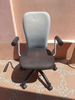 Office chair       ( made in germany )
