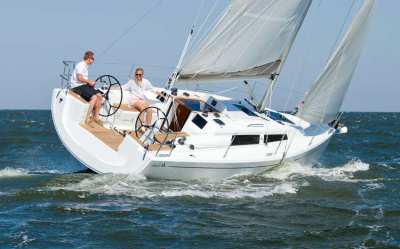 NEW Hanse 315 - Ideal First Yacht, Small Cruiser- Big Discount