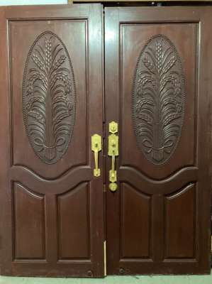 Reduced price Double door set external solid carved hardwood 