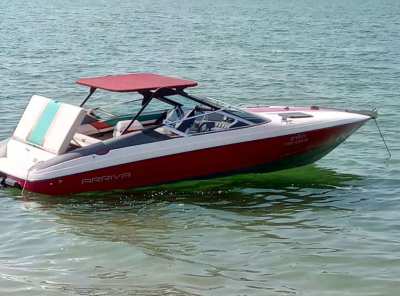 Speed Boat - 24 ft Arriva - Bayliner. USA
