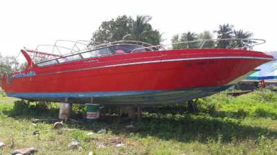 Diving speedboat for sale (only 200.000 THB)
