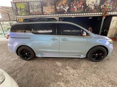 For Sale Kia Grand Carnival Top model SXL 2019  Many Extra options ,  