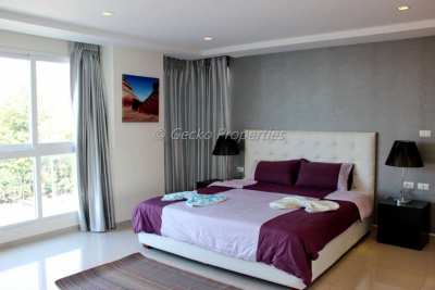 2 bed 2 bath spacious Condo in Pratumnak for rent