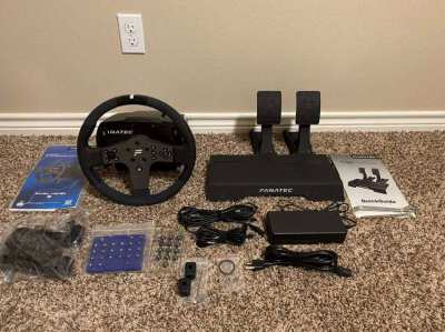 Fanatec CSL Elite PlayStation PS4 / PS5 / PC - Wheelbase, Wheel, Pedal