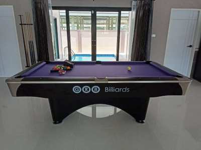 Commander 9ft. Pool Table for Sale