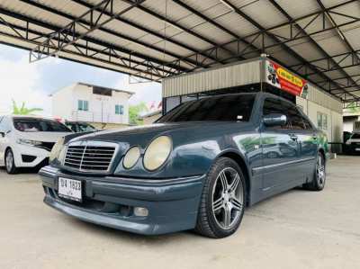 ขายรถ Mercedes Benz E230 2.3 W210 Elegance AT ปี 1998  รถพร้อมใช้