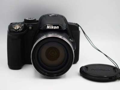 Nikon P520 GPS Wide 42X Zoom ED VR 18.1MP Camera Black