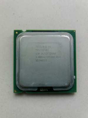 CPU Intel Pentium 4 ( Socket PLGA775 )