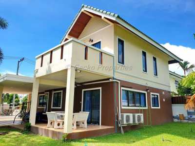 3 bed 3 bath Corner House for sale in East Pattaya