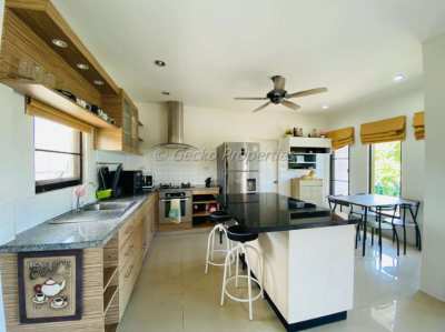 2 bed 2 bath with private pool House for rent in Huay Yai