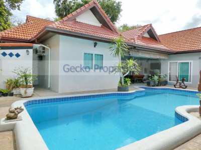 3 bed 4 bath with private pool house for sale in East Pattaya