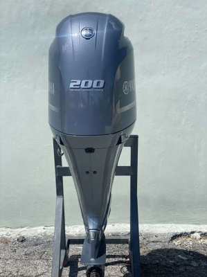 Used Outboard Yamaha 200 HP EFI Motor