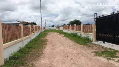 #1093   2x Single Building Plots in Gated  Community. Owner finance