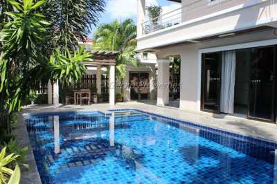 Pool Villa 3 bed 4 bath House for rent in east Pattaya