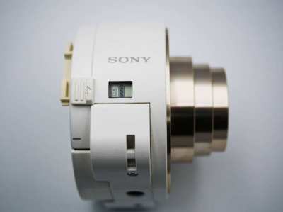 Sony Cyber-shot DSC-QX10, G lens NFC Wi-Fi Lens-Style Gold Camera QX10