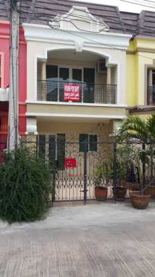 Townhouse 2 Storey For Sale in Town