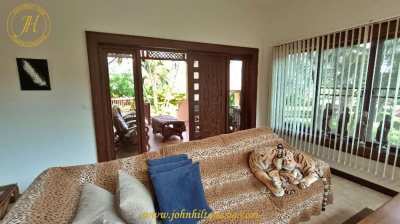 5 bedroom room Bali style, pool estate, Dolphin Bay. Thailand.