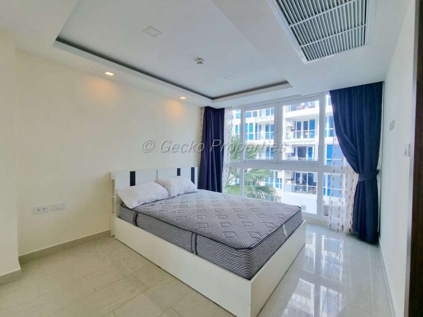 2 bed 2 bath Pool View Condo for sale in Central Pattaya