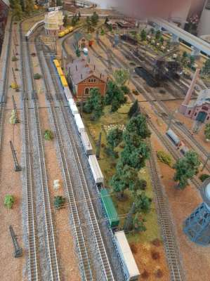 Model railway collection and model railway system of N gauge 1:160