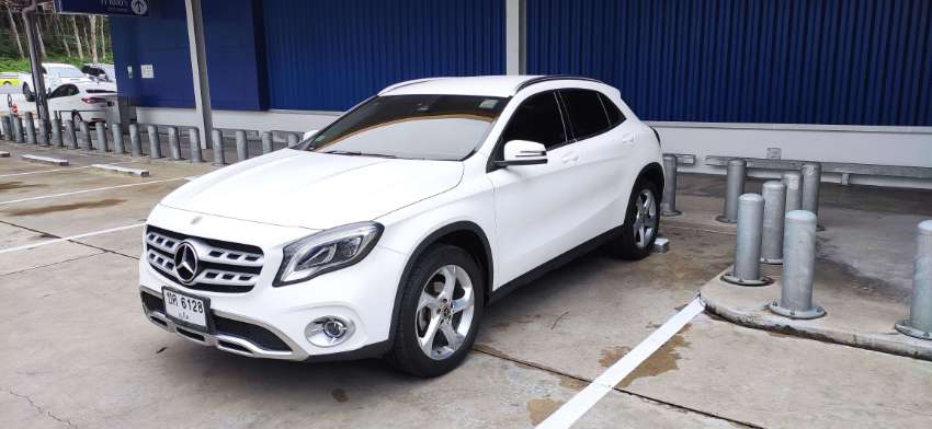 Mercedes Benz GLA 200 1.6 2019 White 41,xxxKM