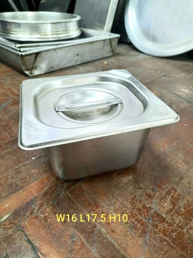  Stainless Steel Collectable Trays